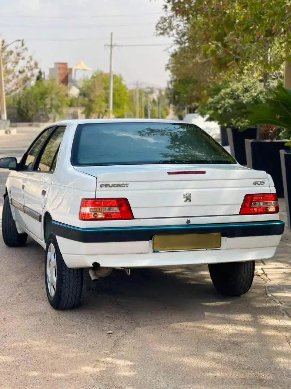 405slx|خودرو سواری و وانت|صدرا-فارس, فاز ۱|دیوار