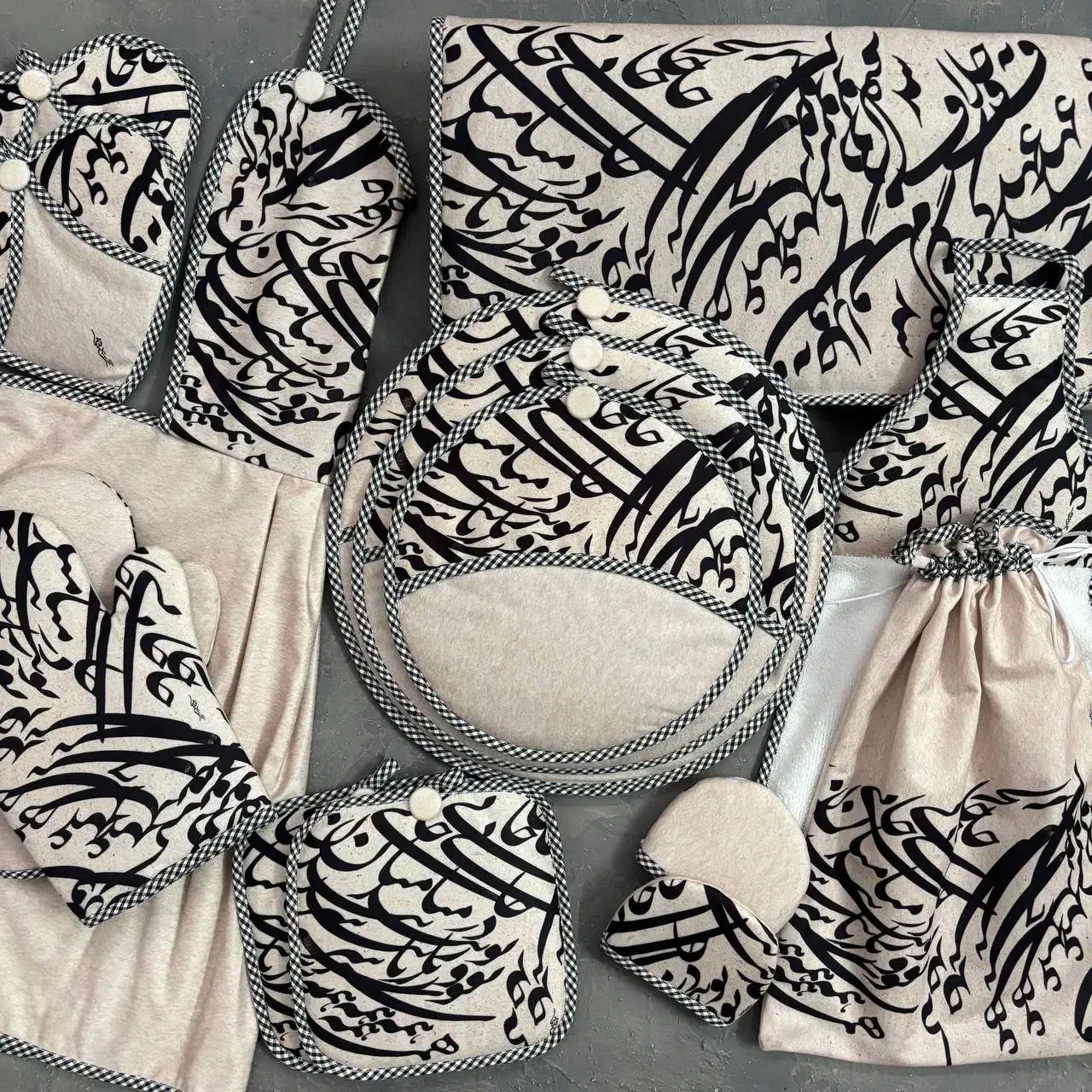 سرویس های خانه و آشپزخانه نسوز|سفره، حوله، دستمال آشپزخانه|تهران, مولوی|دیوار