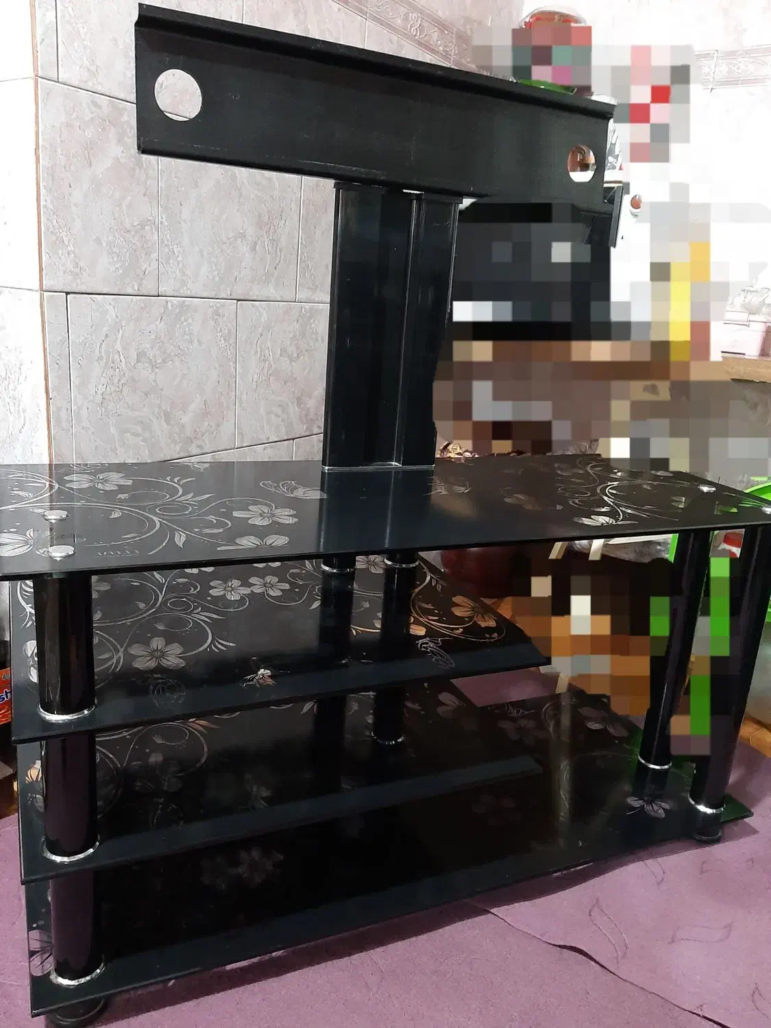 میزتلوزیون شیشه ای طرحدار مناسب تلوزیون ۳۲|میز تلویزیون|بومهن, |دیوار