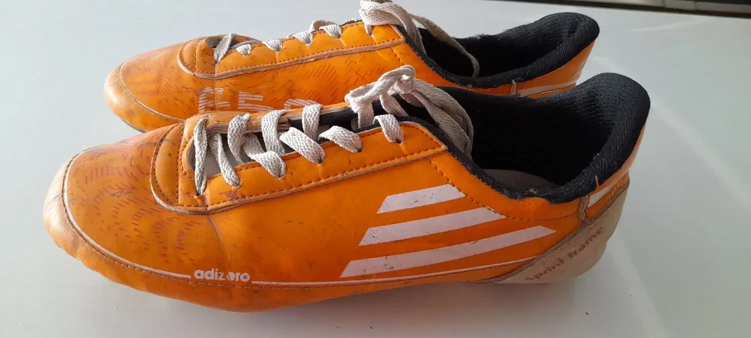 کتانی استوک دار|تجهیزات ورزشی|کرج, عظیمیه|دیوار