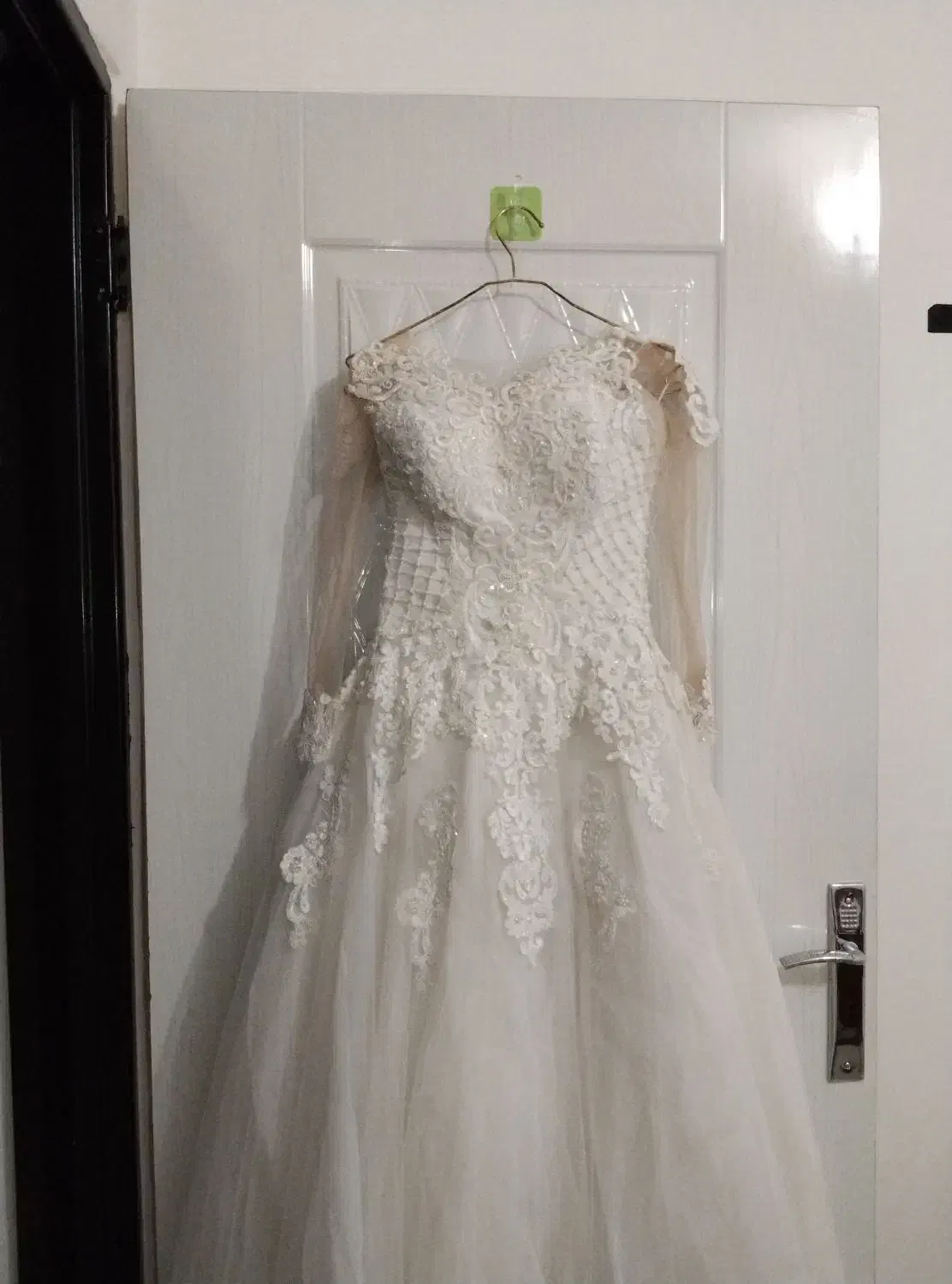 فروش ویژه لباس عروس|لباس|کرمانشاه, |دیوار