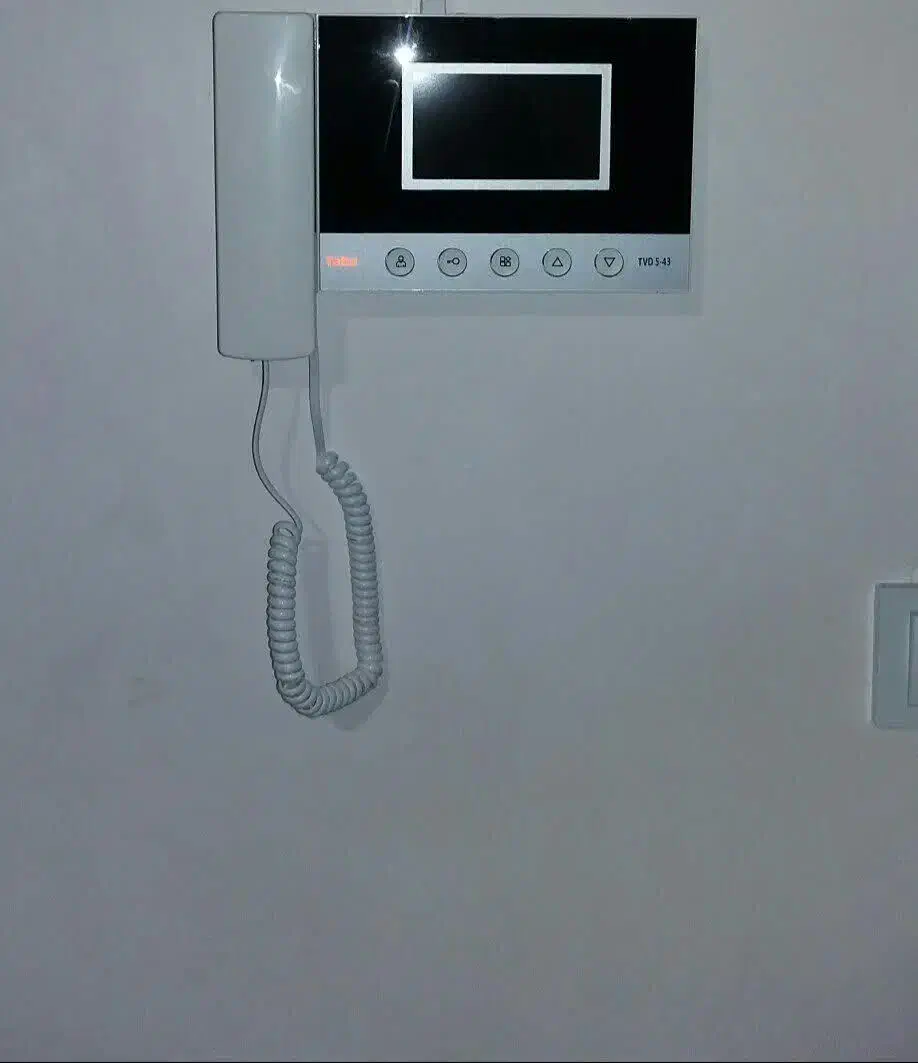 خدمات فروش ونصب دوبین آیفون|خدمات پیشه و مهارت|کردکوی, |دیوار