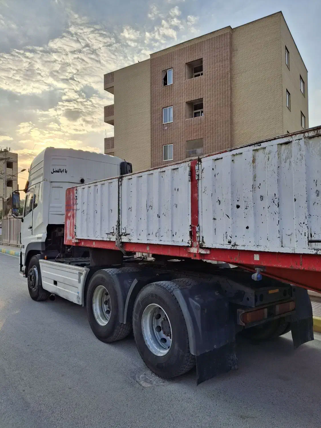 فروش کشنده البرز مدل 89تک برگ سندکم کار|خودرو سنگین|برخوار, |دیوار