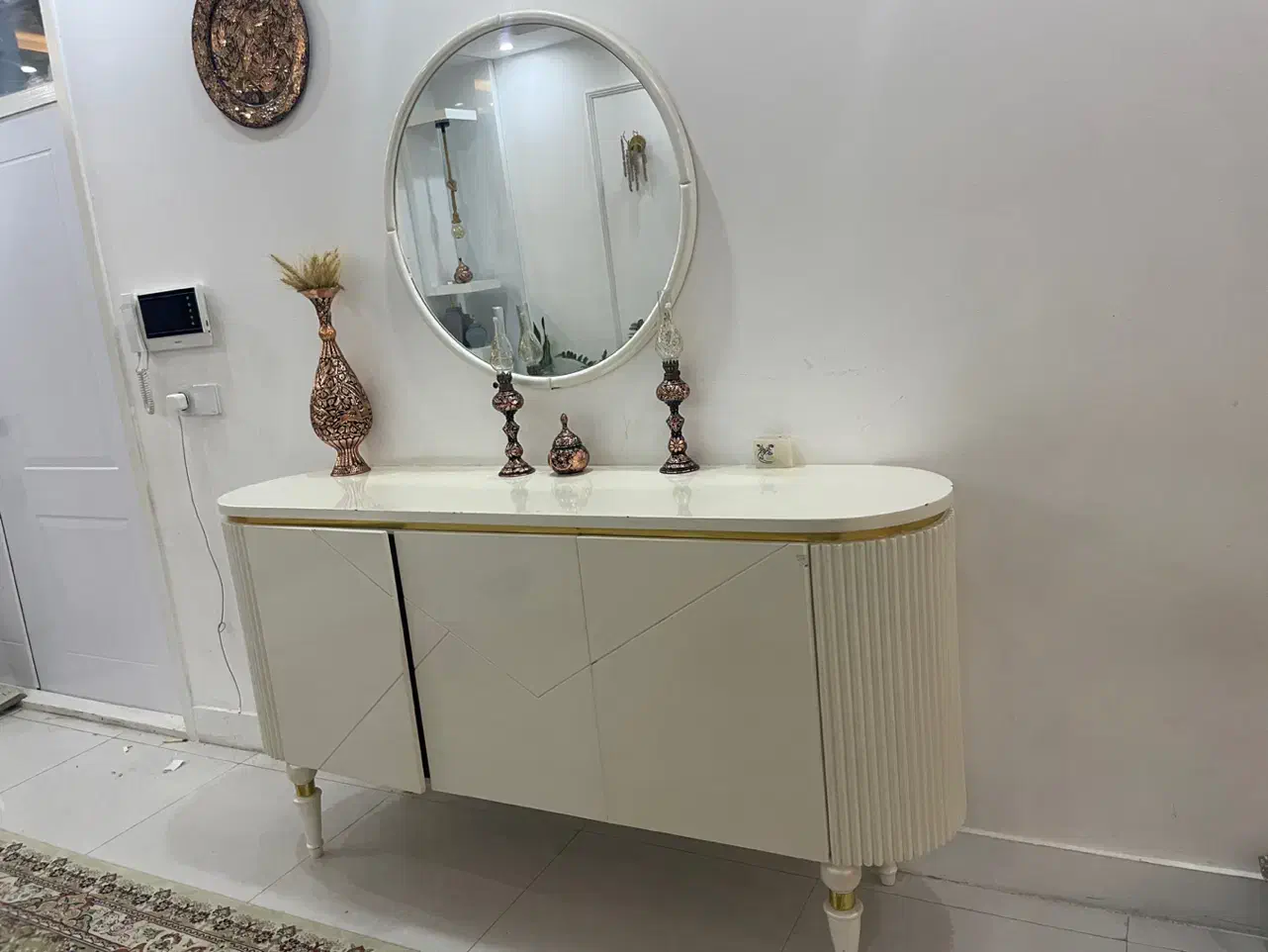 آینه کنسول|بوفه، ویترین، کنسول|تربت جام, فاز ۳ فرهنگیان|دیوار