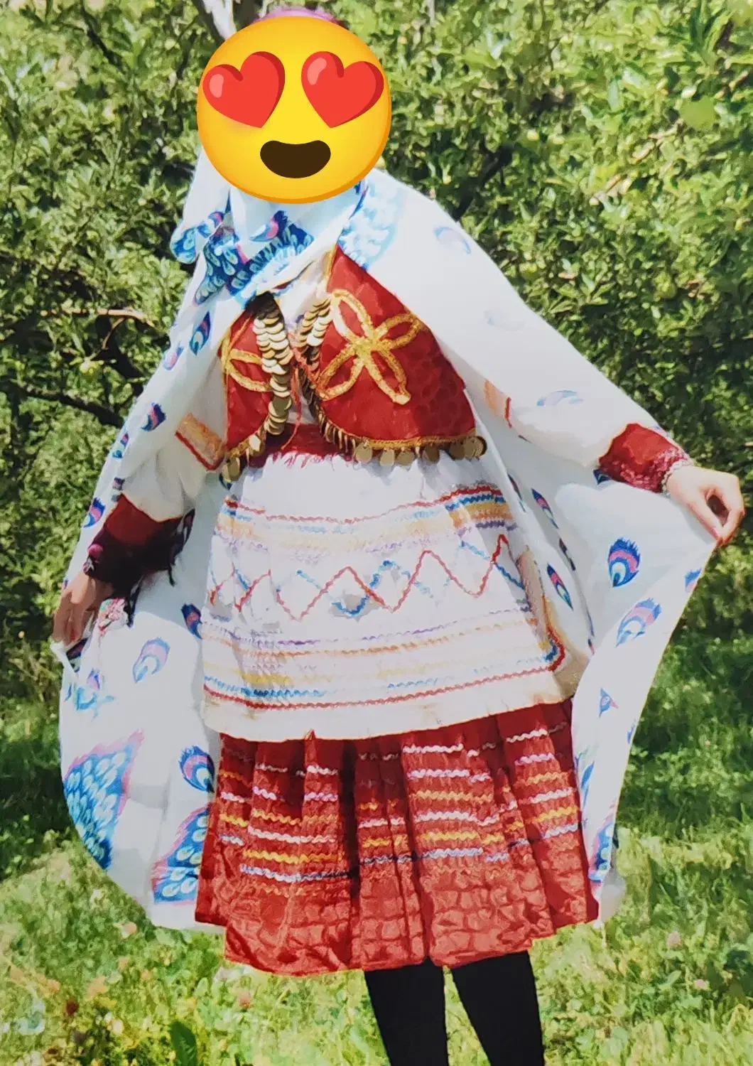 لباس محلی|لباس|نیشابور, شهید بهشتی|دیوار