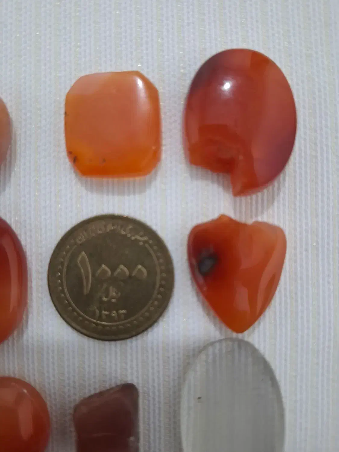 ۱۵ قطعه عقیق طبیعی کهنه قدیمی|بدلیجات|خرمآباد, |دیوار