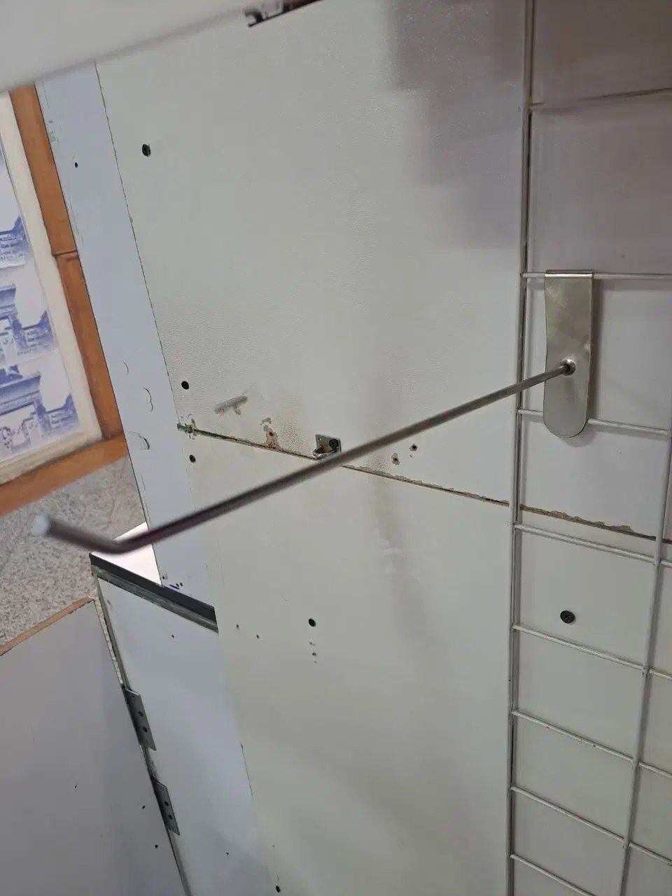 رگال|کتابخانه، شلف، قفسه‌های دیواری|کرج, شهرک اوج|دیوار