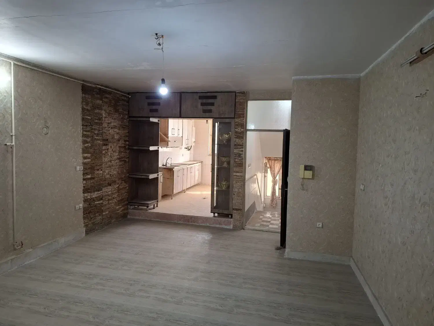 ۹۰متردربست دوخواب ولیعصر|اجارهٔ خانه و ویلا|ساوه, |دیوار