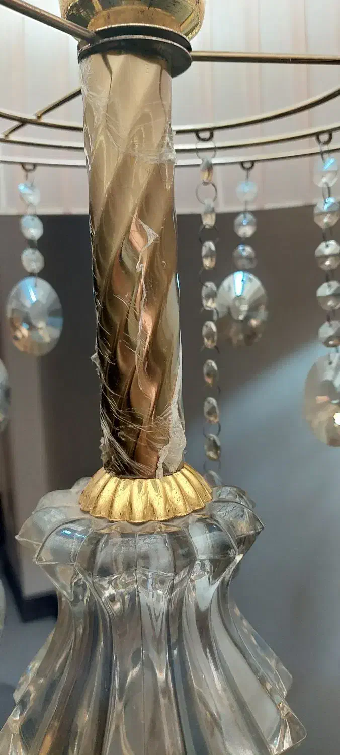 آباژور کنار سالنی کاملا نو|چراغ خواب و آباژور|گلستان (تهران), |دیوار