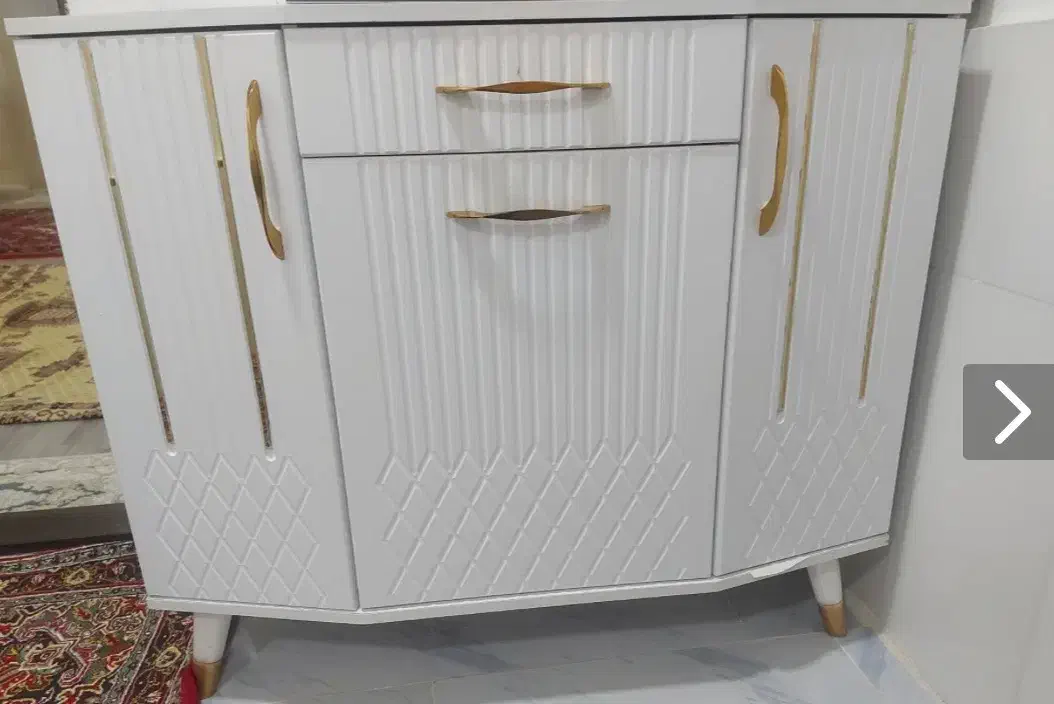 جاکفشی|جاکفشی، کمد، دراور|تبریز, |دیوار