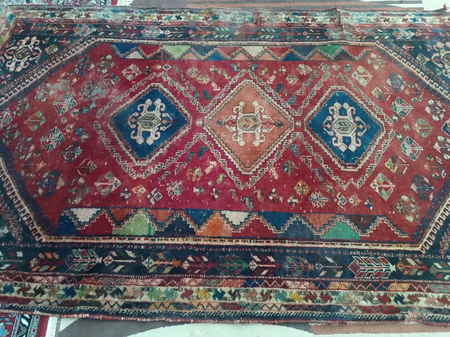 فرش دست باف|فرش|مرودشت, فیروزی|دیوار