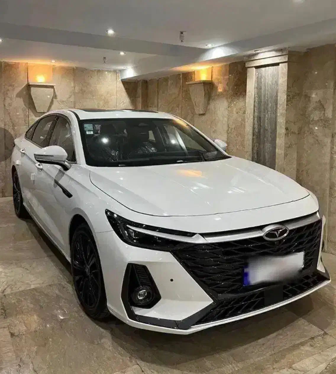 فونیکس آریزو *8 صفر خشک (سفید و مشکی)|خودرو سواری و وانت|اصفهان, خانه اصفهان|دیوار