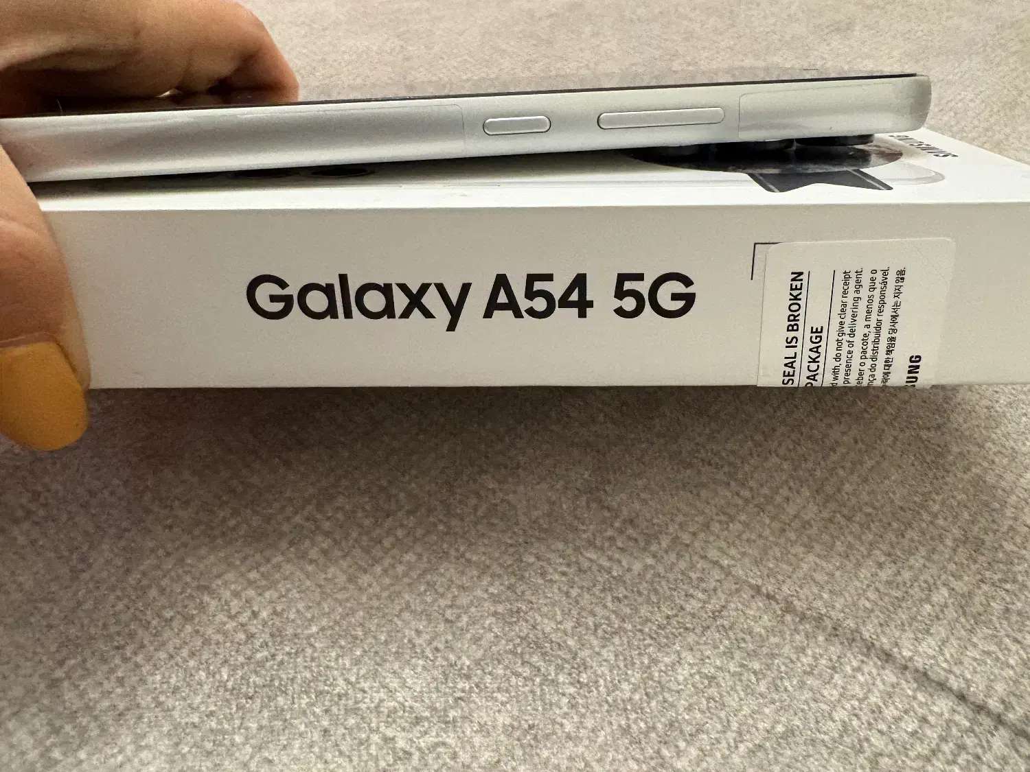 Samsung A54 سفید/ رم 8 / 128 گیگ / تمیز|موبایل|تهران, علم و صنعت|دیوار