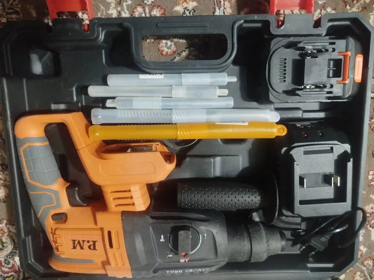 یک عدد هیلتی شارجی|ابزارآلات|زیباشهر, |دیوار