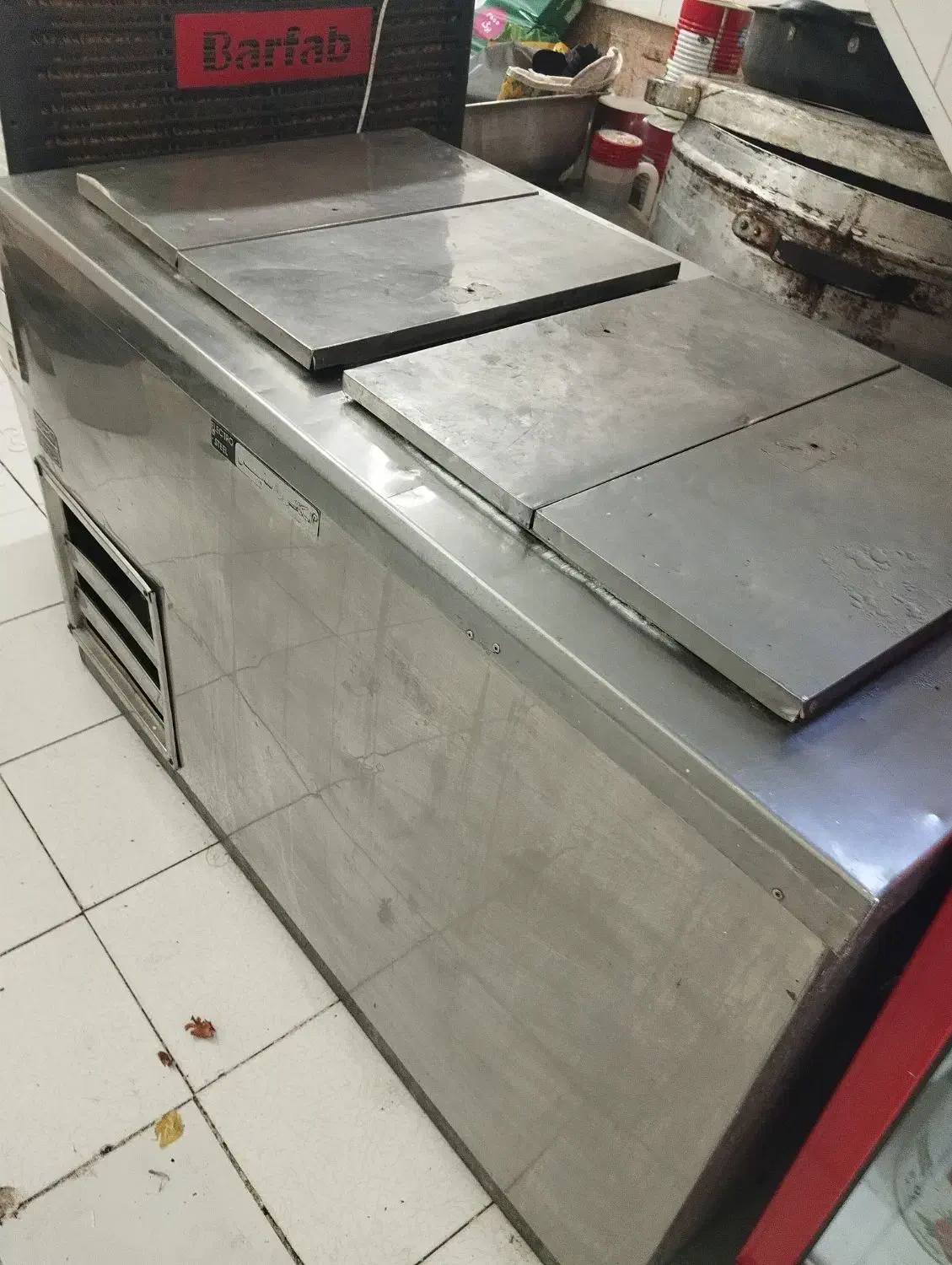 فریزر صندوقی الکترواستیل بسیار تمیز و سالم|فروشگاه و مغازه|مشهد, نیروی هوایی|دیوار