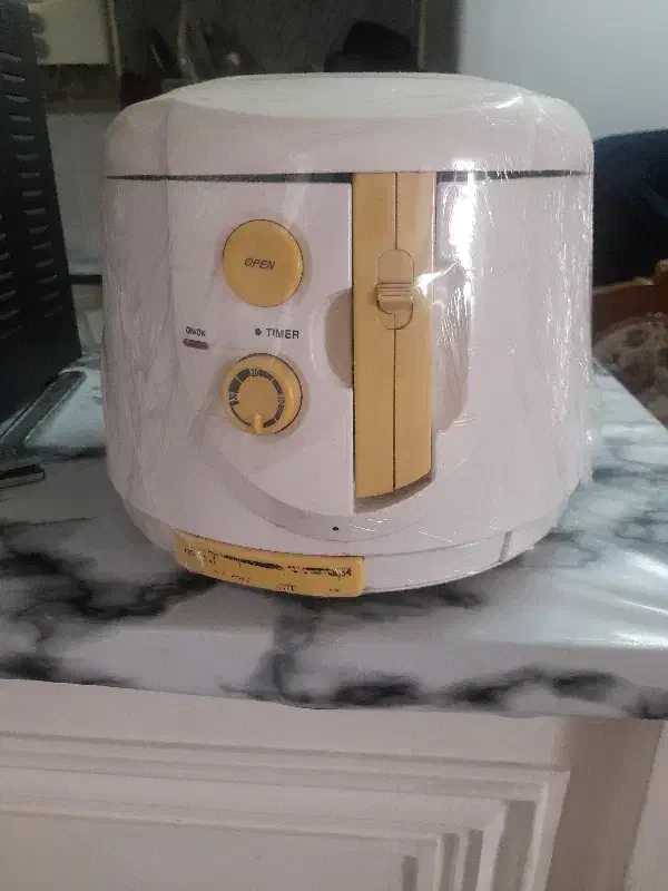 سرخ کن|ظروف پختوپز|اراک, |دیوار