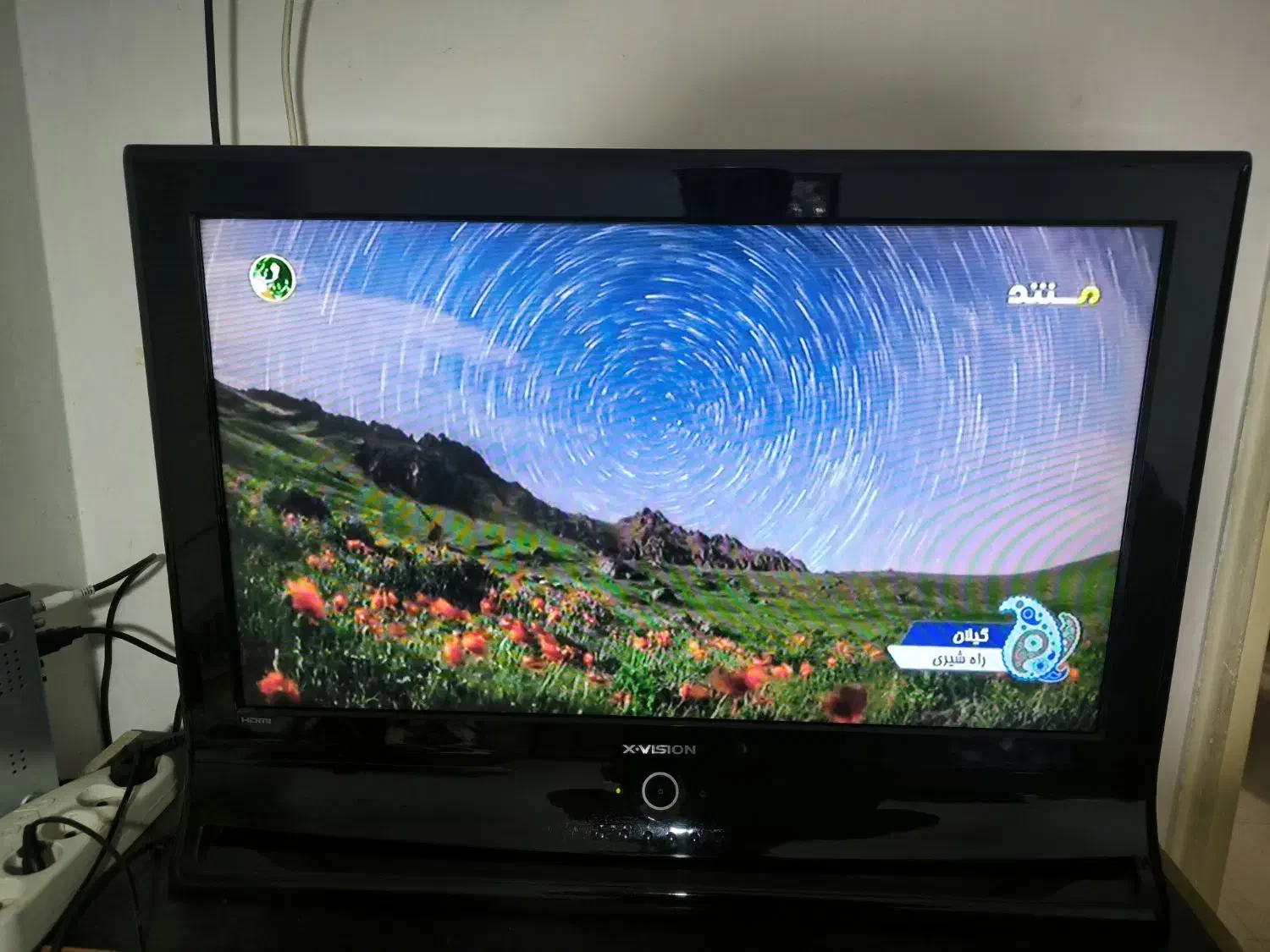 تلویزیون xvision|تلویزیون و پروژکتور|رشت, چله خانه|دیوار