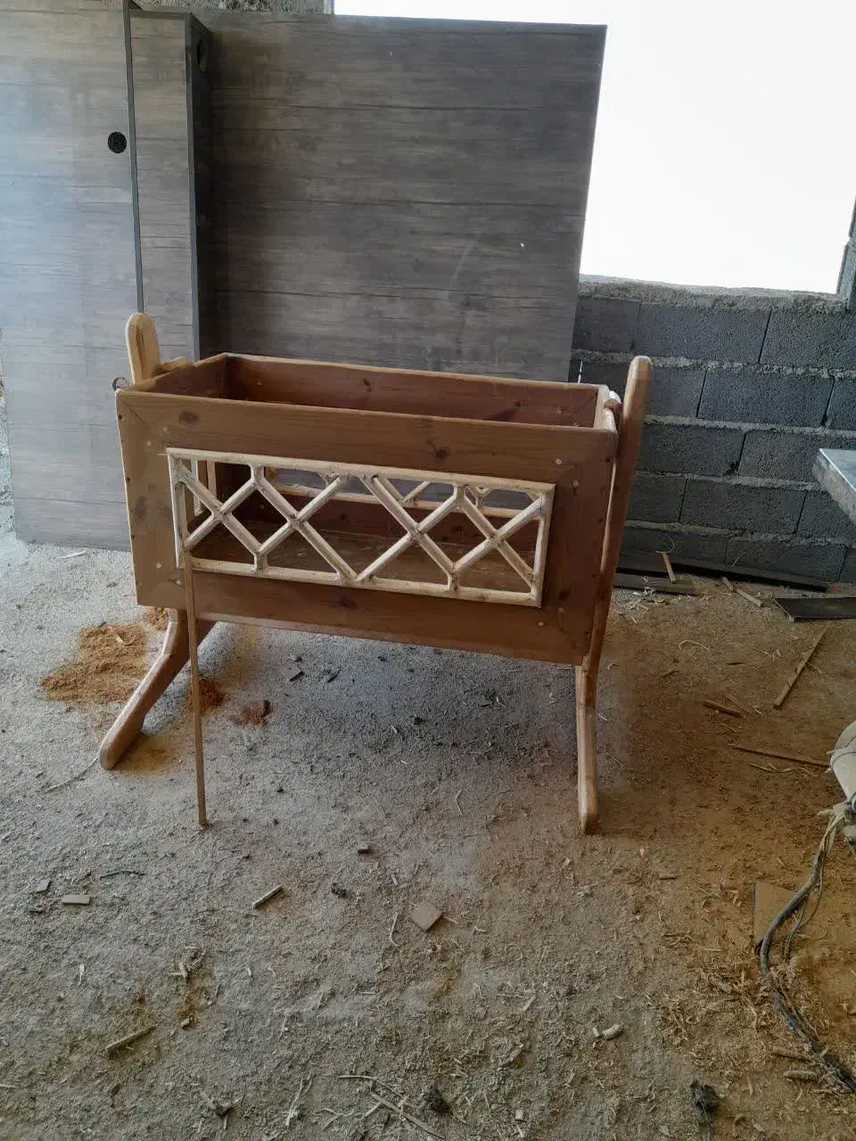 گهواره نوزاد|اسباب و اثاث بچه|ساری, |دیوار