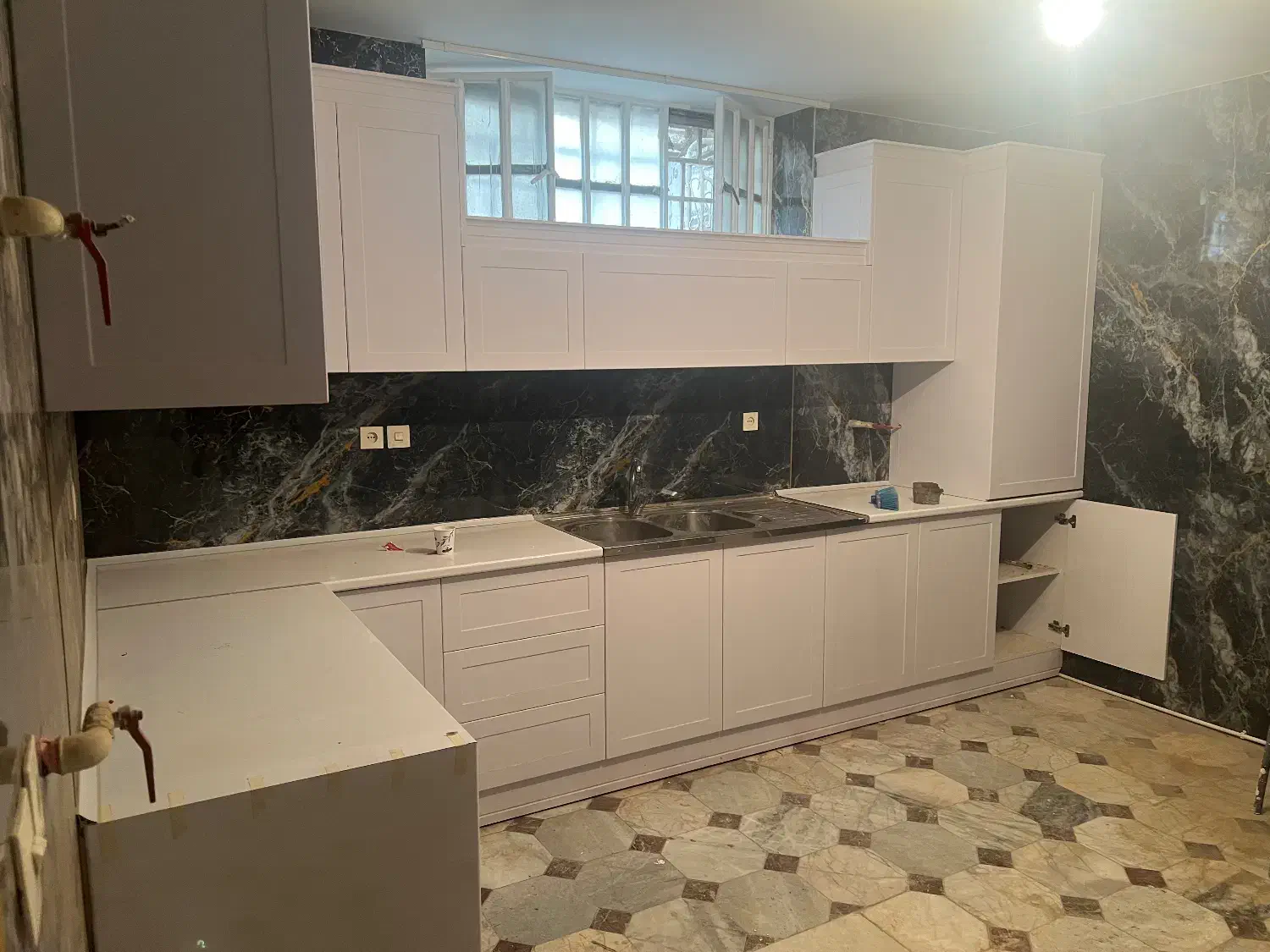 اجاره خانه ۲۲۵ متری ۳خواب رادفر،ستارخان|اجارهٔ خانه و ویلا|شیراز, کوی آزادگان|دیوار