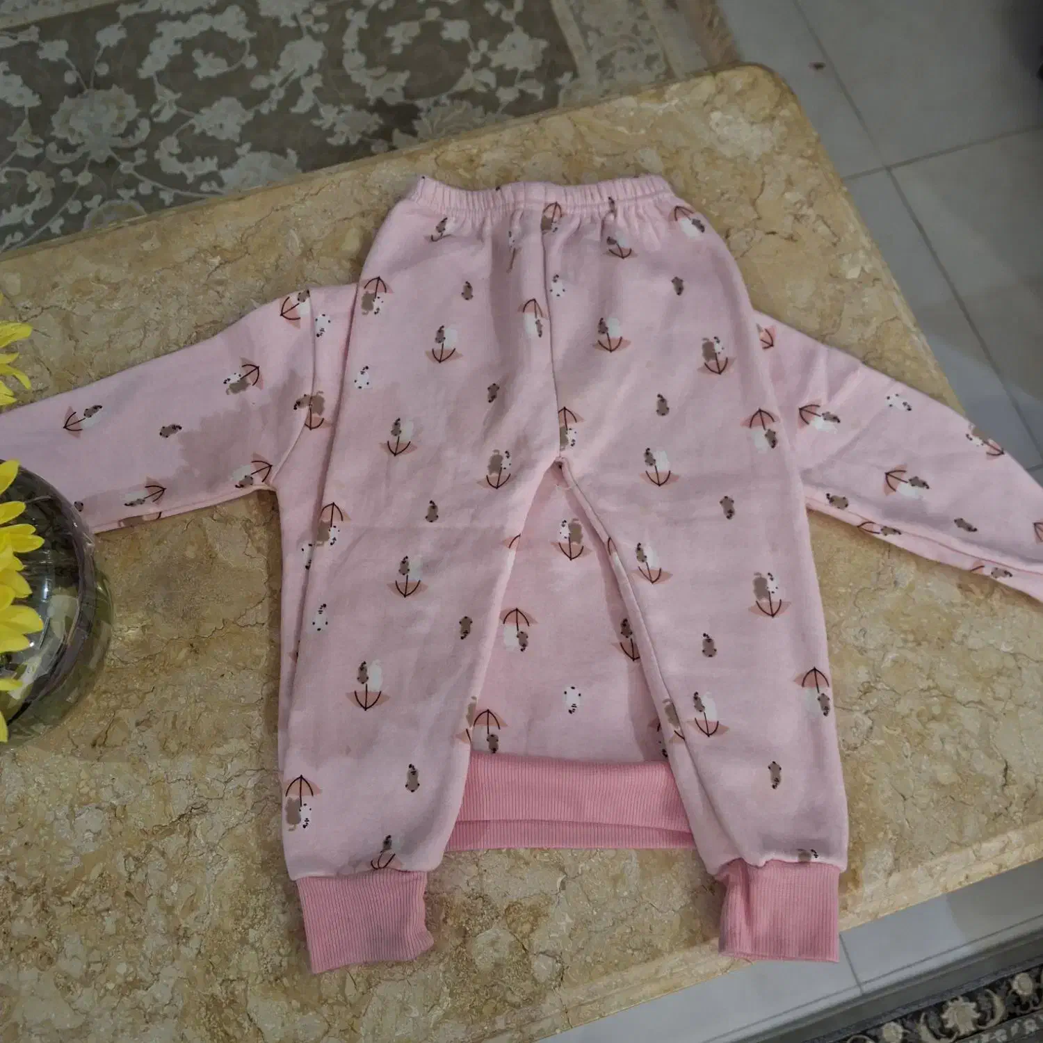 لباس دخترانه سن 2تا 3 سال|کفش و لباس بچه|قم, شاه سید علی|دیوار