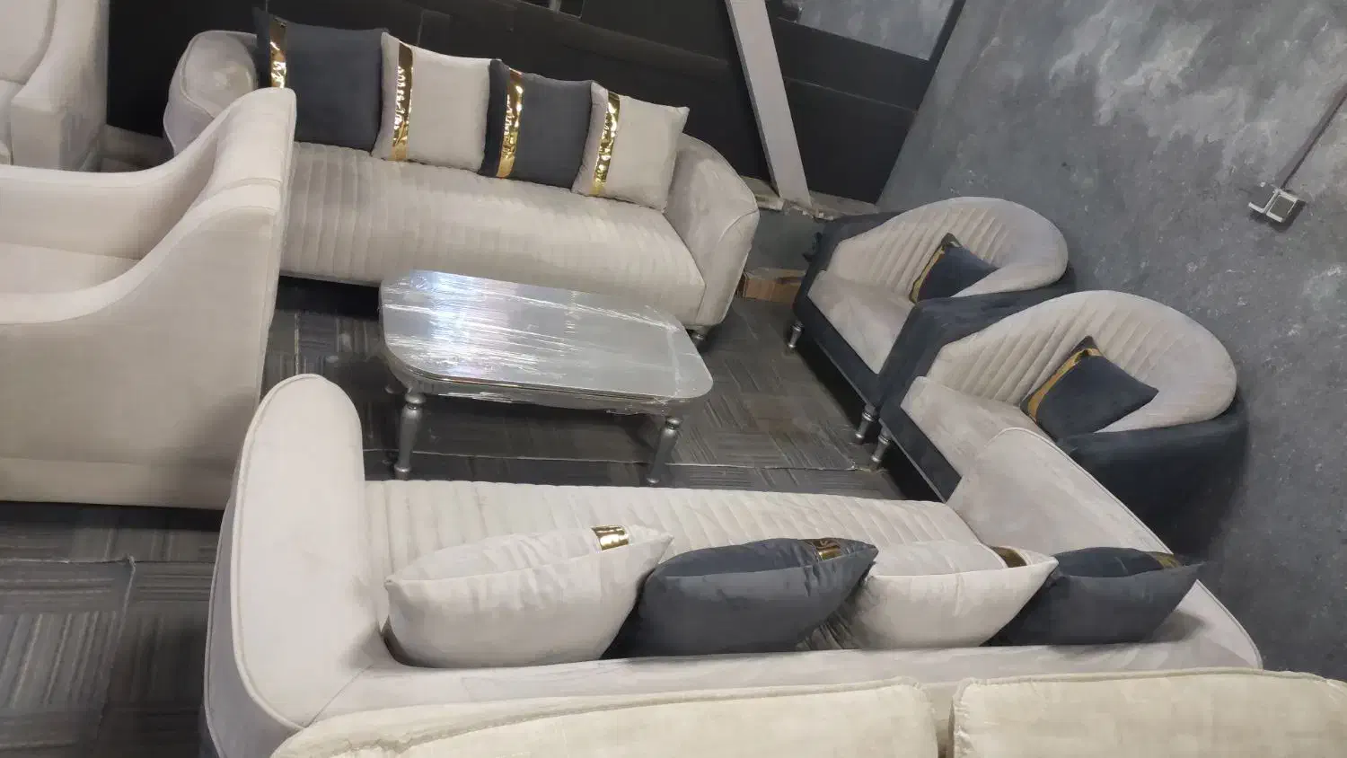 خیاط مبل راحتی|استخدام صنعتی، فنی، مهندسی|همدان, |دیوار