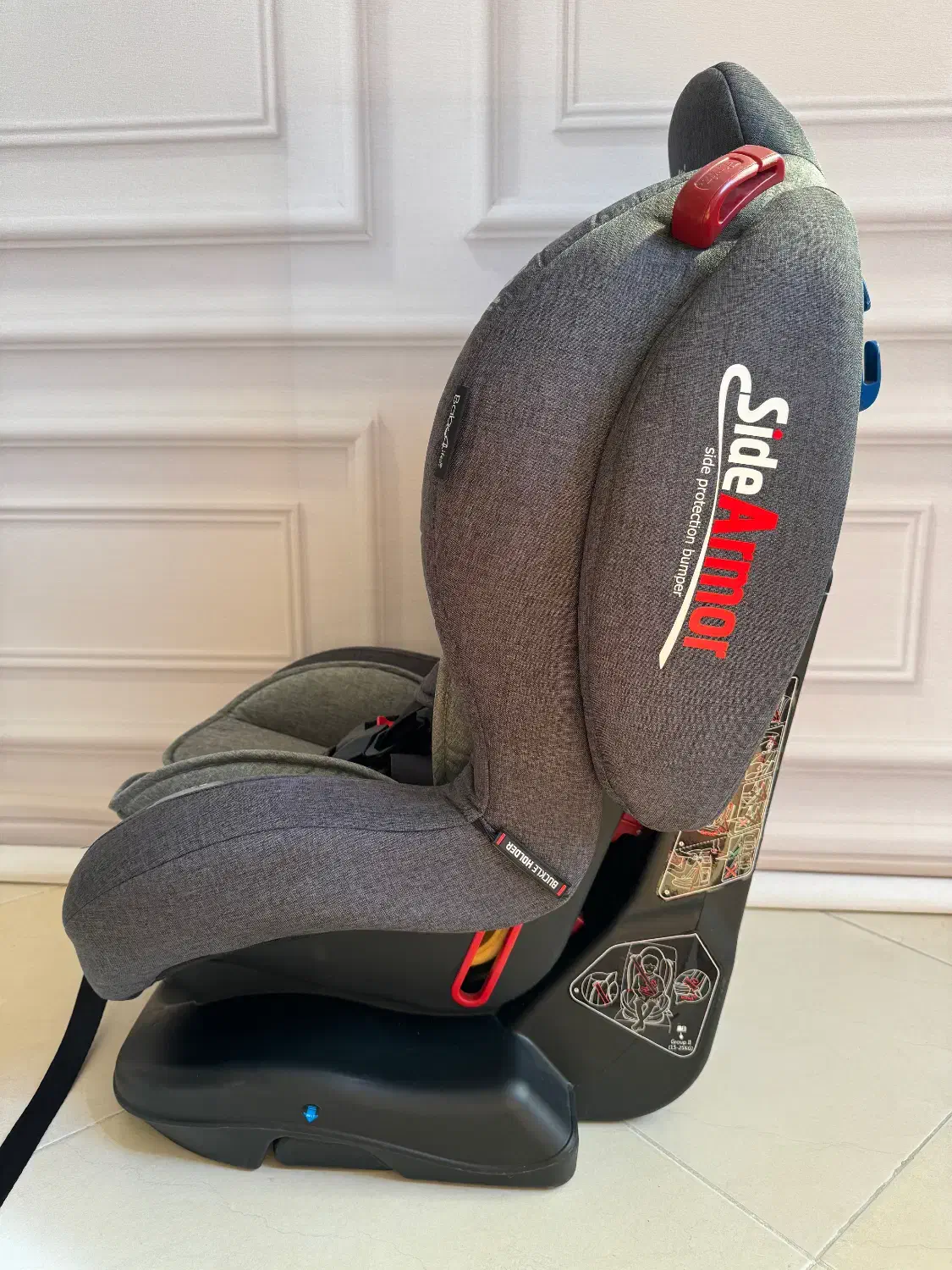 صندلی ماشین baby forlife آلمان|تخت و صندلی بچه|فردیس, شهرک ناز|دیوار