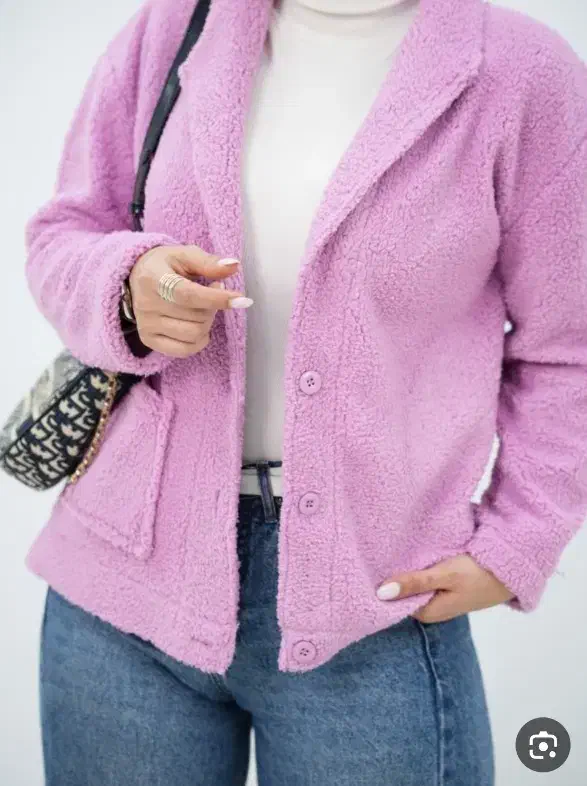 تعدادی بافت و مانتو|لباس|صدرا-فارس, فاز ۱|دیوار