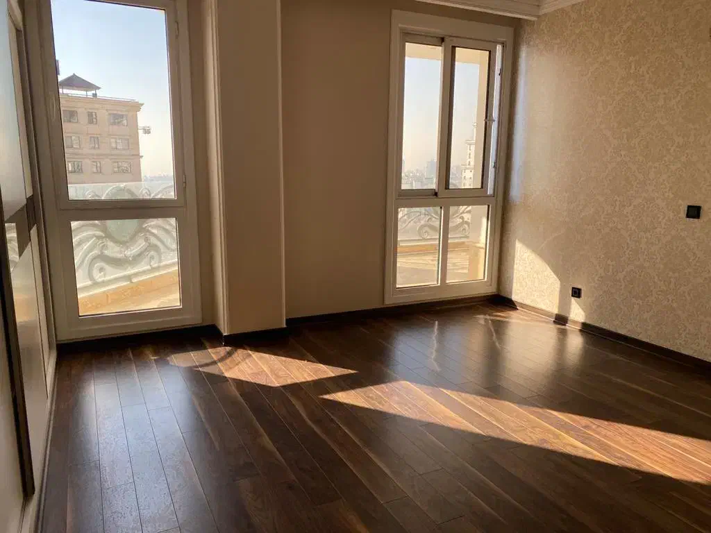 آپارتمان ۲۹۰متری فرمانیه/بام راد