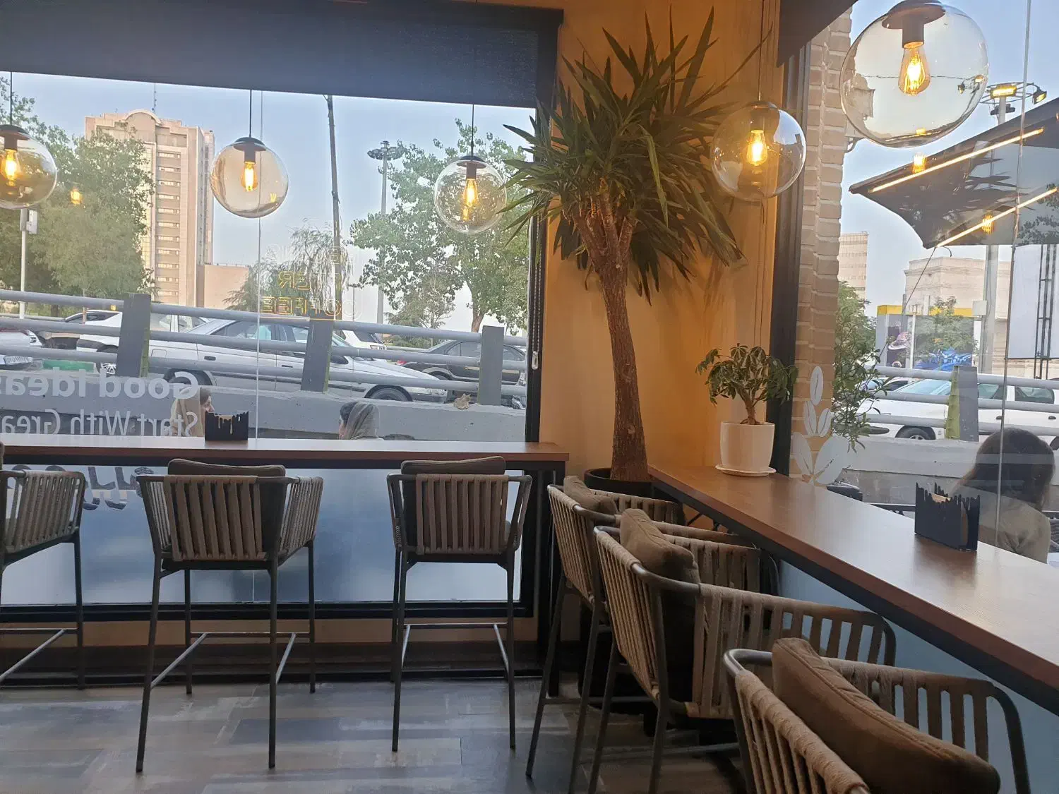 باریستا کافه|استخدام خدمات فروشگاه و رستوران|تهران, گاندی|دیوار