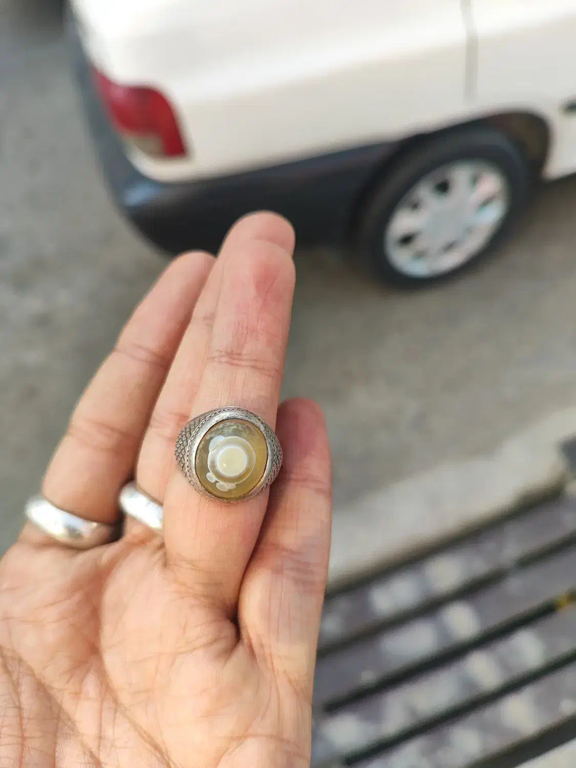 باباقوری های خاص|جواهرات|رباط‌کریم, نصیرشهر|دیوار