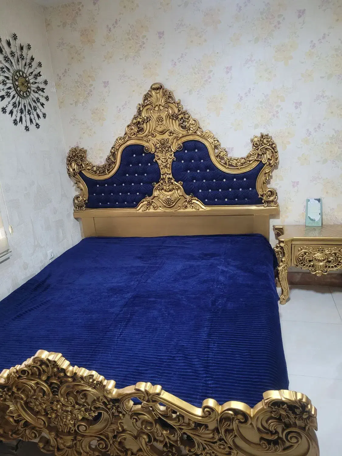 سرویس خواب همراه با خوشخواب طبی|تخت و سرویس خواب|اراک, |دیوار