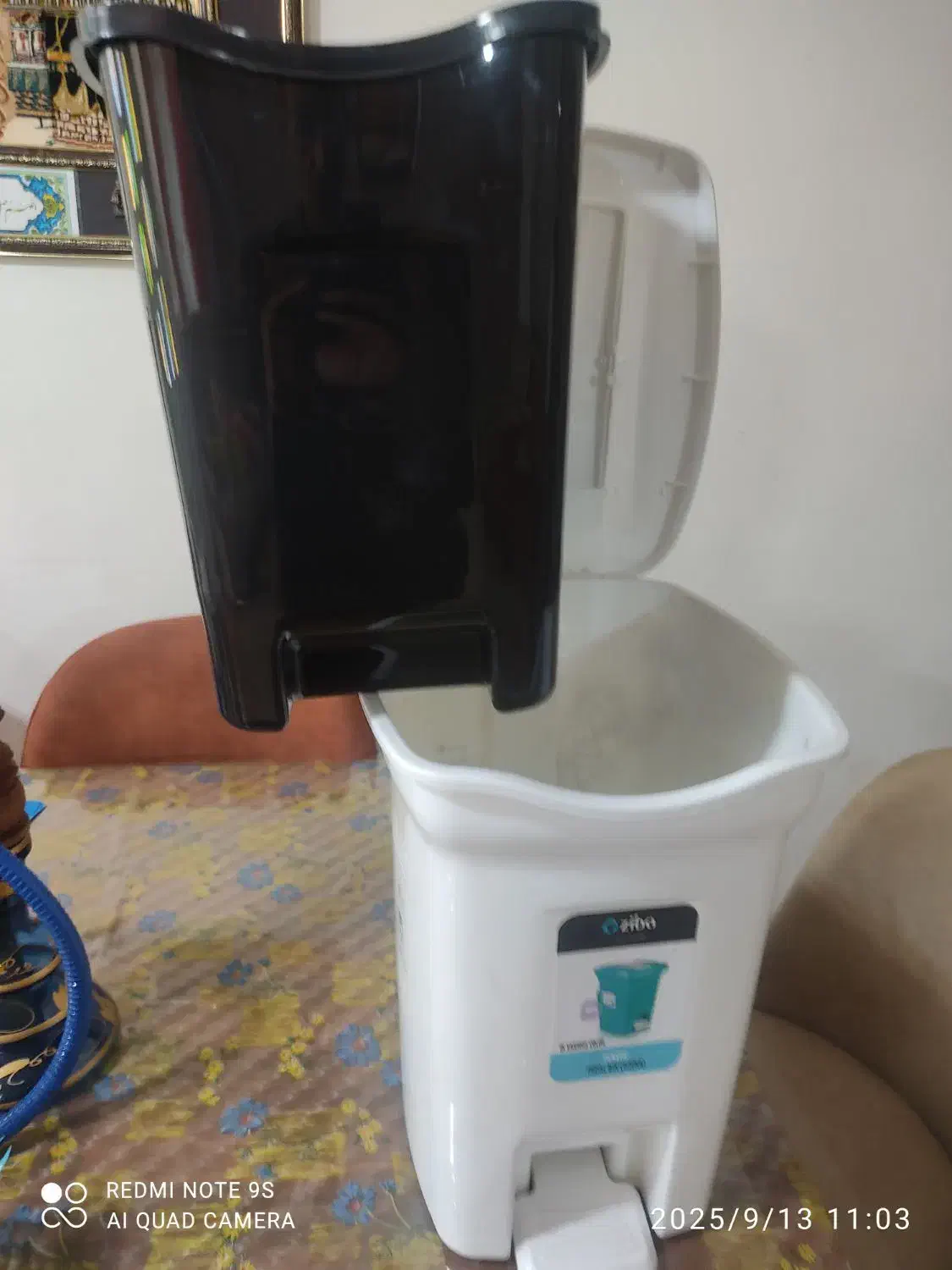 سطل زباله مدرن زیبا|لوازم نظافت|رشت, جانبازان|دیوار