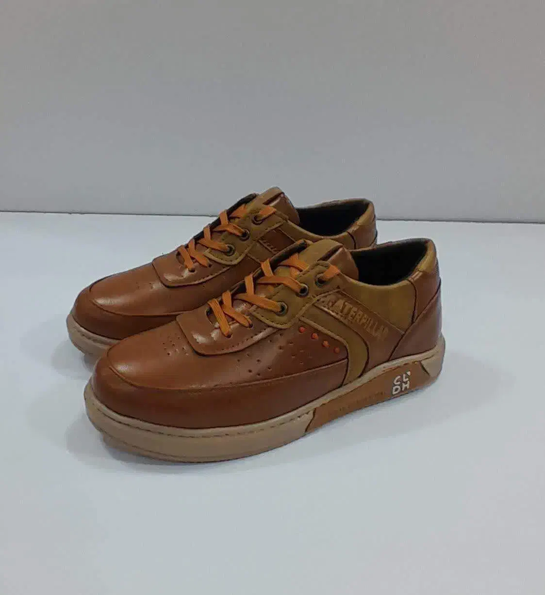 کفش کالج پسرانه|کیف، کفش، کمربند|سمنان, |دیوار