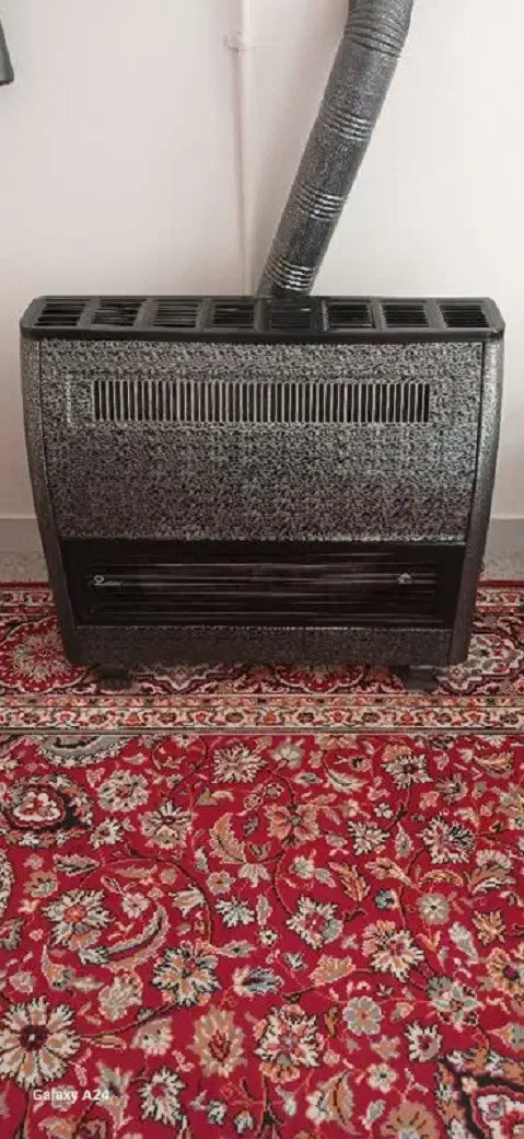 فروش تعدادی لوازم منزل|میز تلویزیون|قوچان, |دیوار