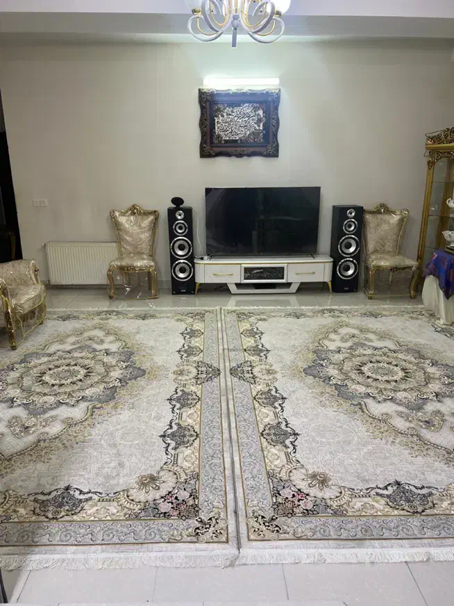 دو عدد فرش نه متری|فرش|رباط‌کریم, رباط‌کریم|دیوار