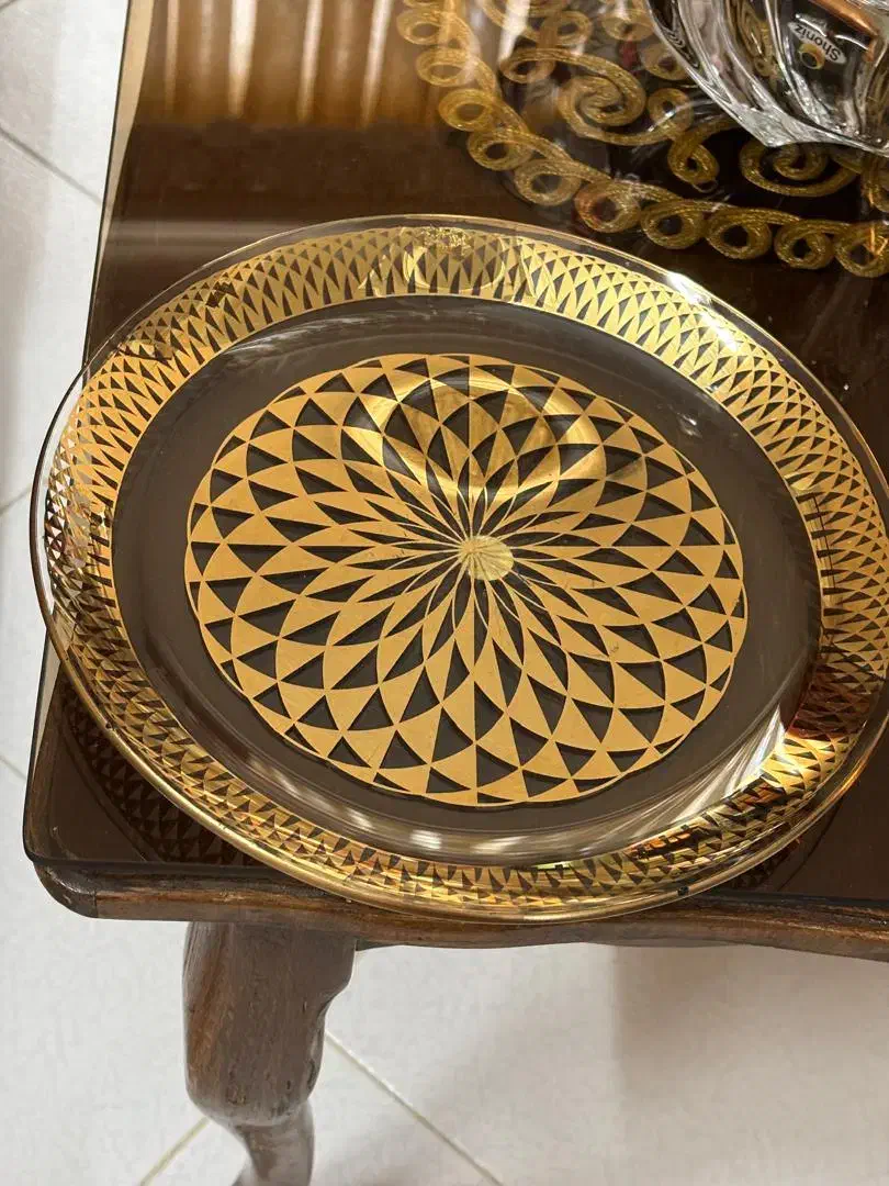 بشقاب طلایی کریستال عتیقه قدمت بالای 100سال|کلکسیون اشیاء عتیقه|تهران, جنتآباد جنوبی|دیوار