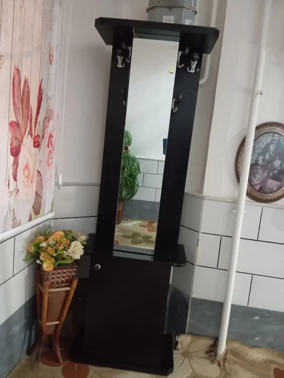 جاکفشی اینه دار،جای آویز لباس هم دارد|جاکفشی، کمد، دراور|ساوه, |دیوار