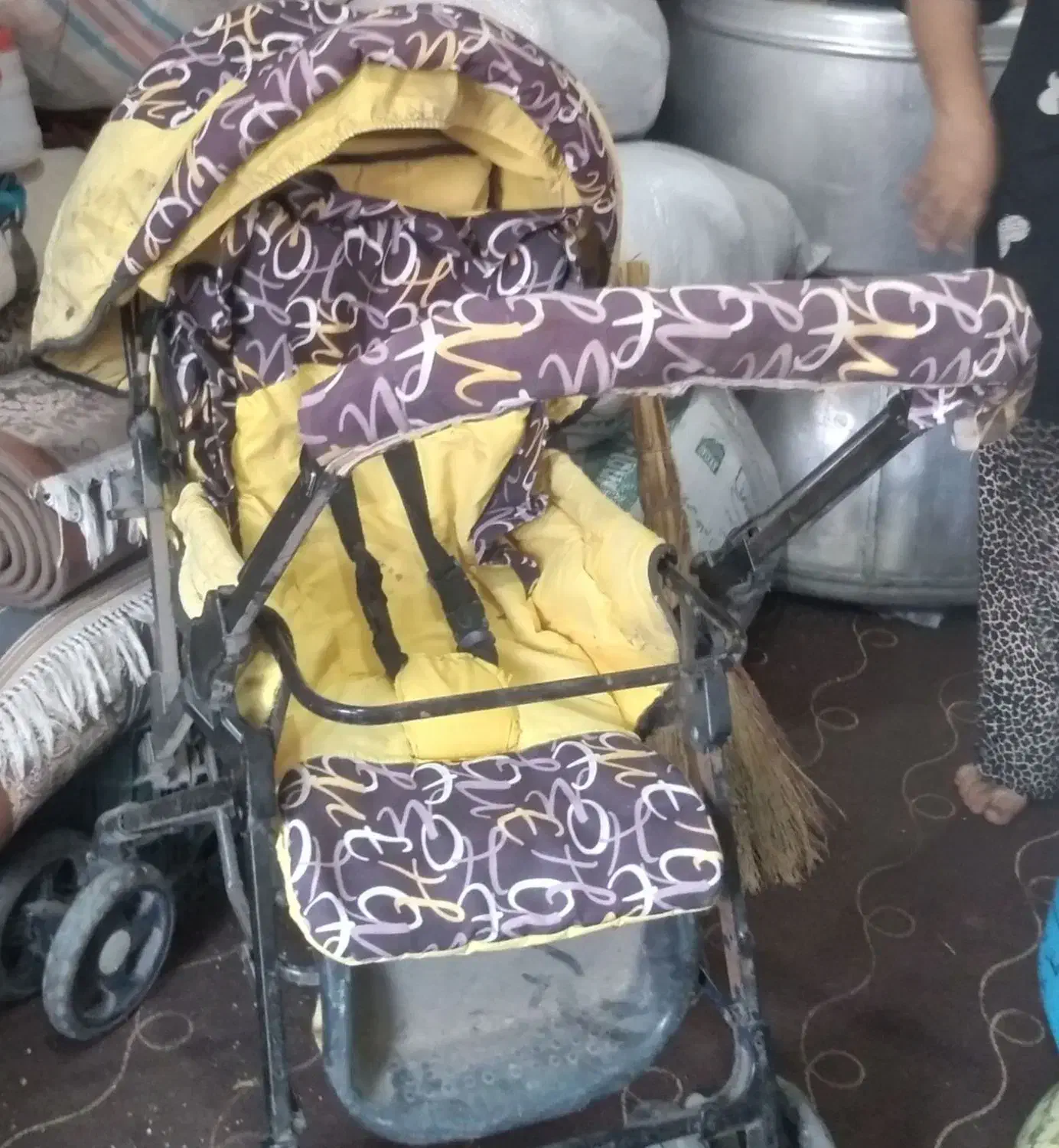 کالسکه سالم و تمیز مشکلی ندارد|کالسکه و لوازم جانبی|کردکوی, |دیوار