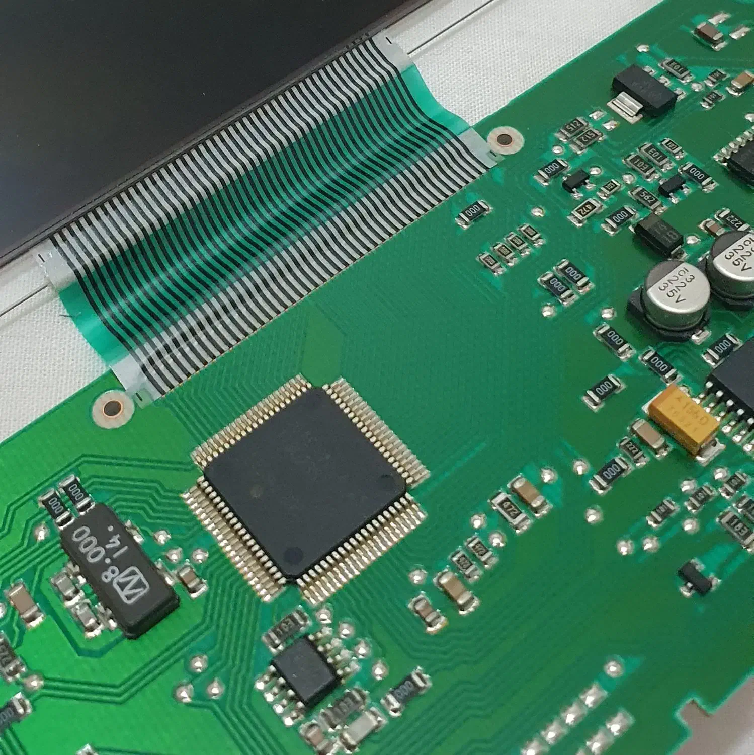 ساعت ۲۰۶ و ۲۰۷ فرانسوی و خدمات (پژو 206 و 207).|قطعات یدکی و لوازم جانبی|شیراز, شهرک والفجر|دیوار