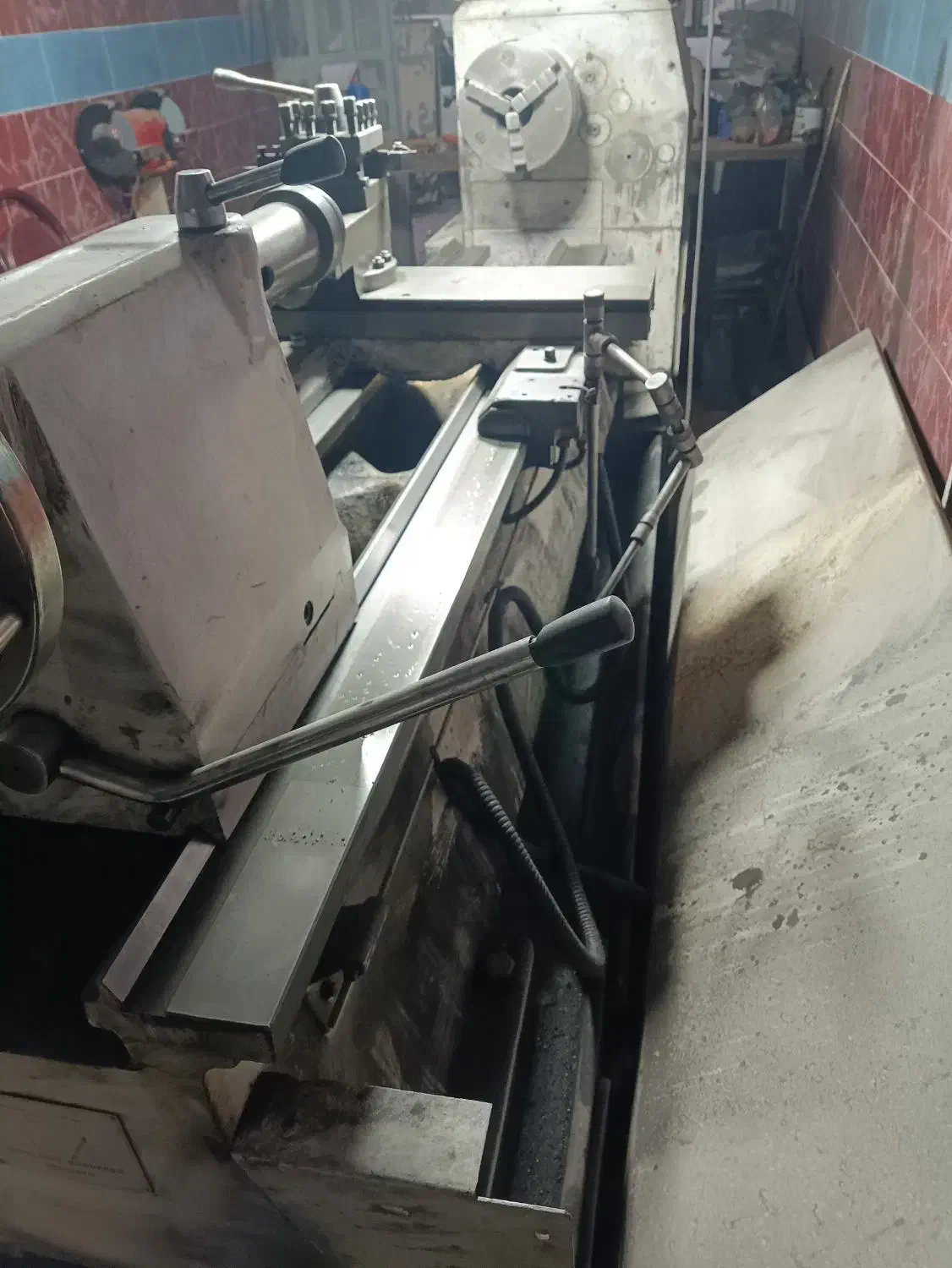 دستگاه تراش گوانجو ۱.۵ متر مدل ۲۰۱۱|ماشین‌آلات صنعتی|مرودشت, ابوذر شمالی‎|دیوار