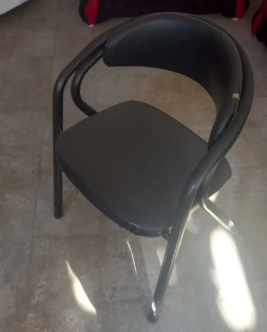 صندلی انتظار در حد نو 10عدد|صندلی و نیمکت|اقبالیه, |دیوار