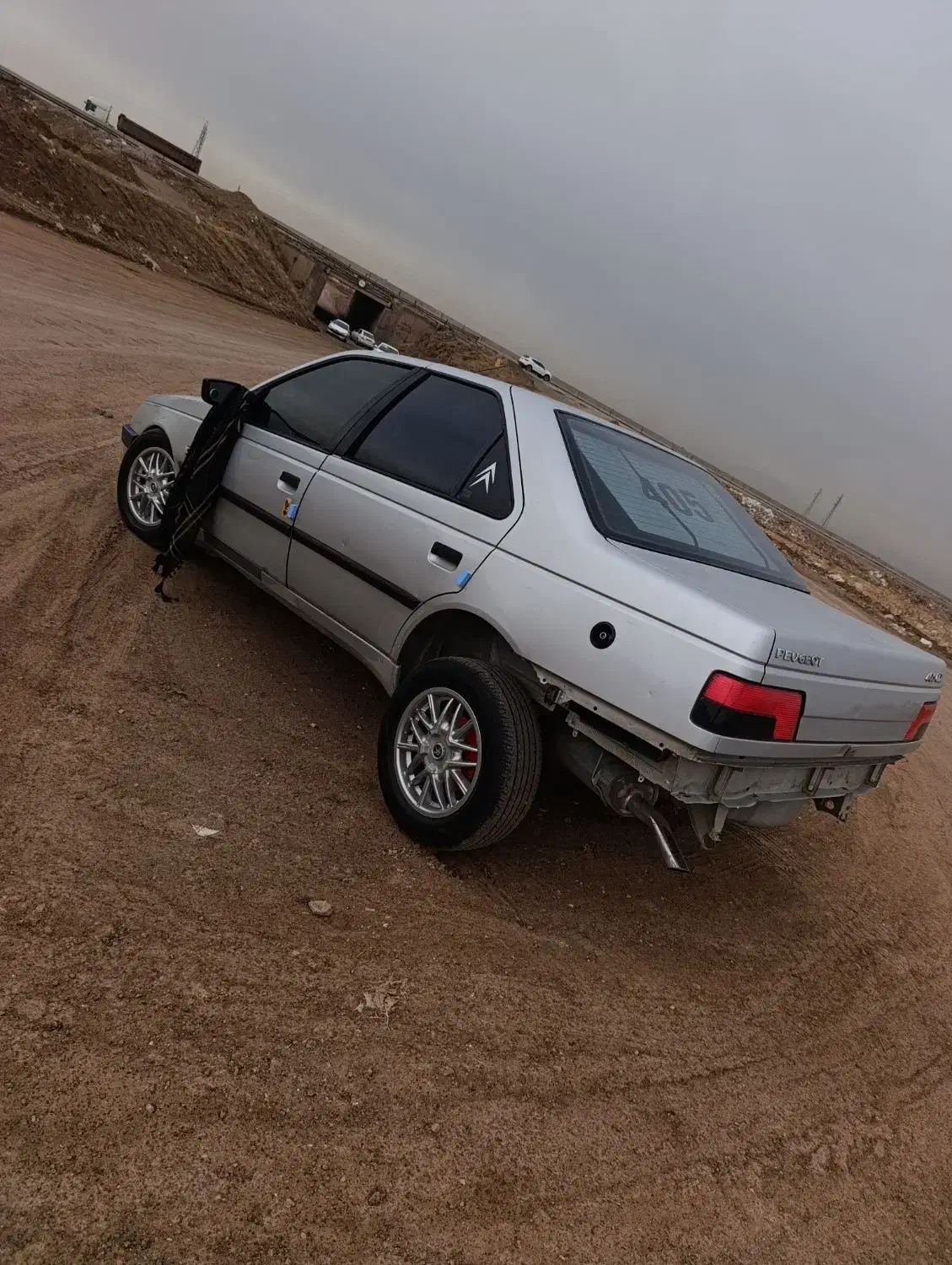 405|خودرو سواری و وانت|اقبالیه, |دیوار