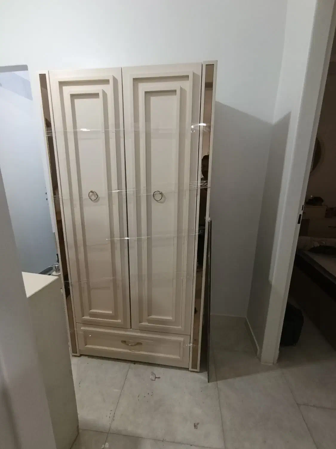 کمد بسیار تمیز|جاکفشی، کمد، دراور|تهران, شادآباد|دیوار