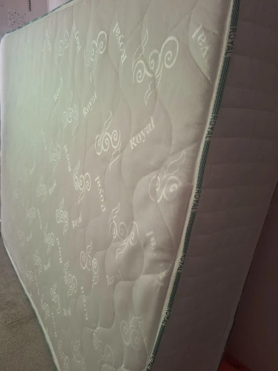 تشک|تشک تختخواب|ساوه, |دیوار