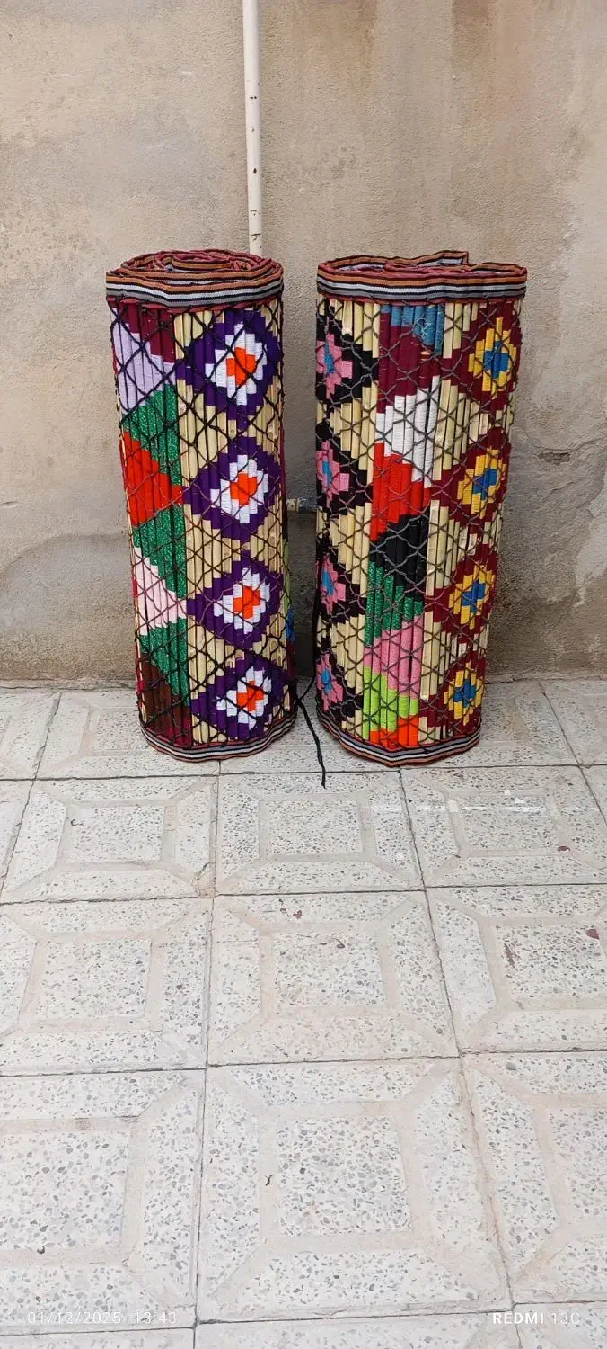 دو عدد چیت رنگی|فرش|ایلام, |دیوار