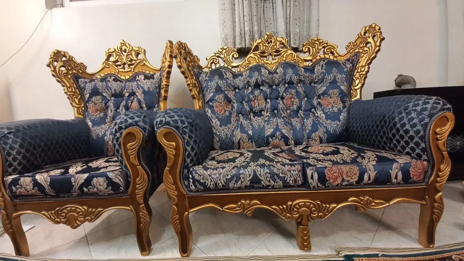 مبل استیل سرمه ای ۷ نفره در حد نو|مبلمان خانگی و میز عسلی|اصفهان, خواجو|دیوار