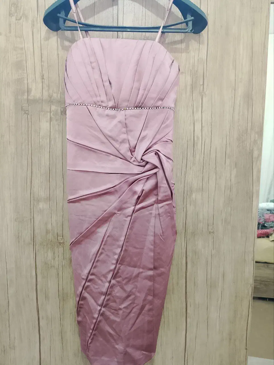 لباس مجلسی|لباس|کاشمر, |دیوار