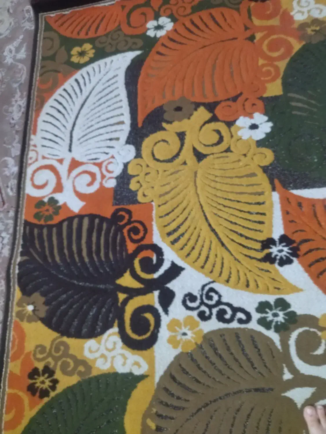 4تا قالیچه وهمچنین فرش|فرش|رشت, شهرک قدس|دیوار