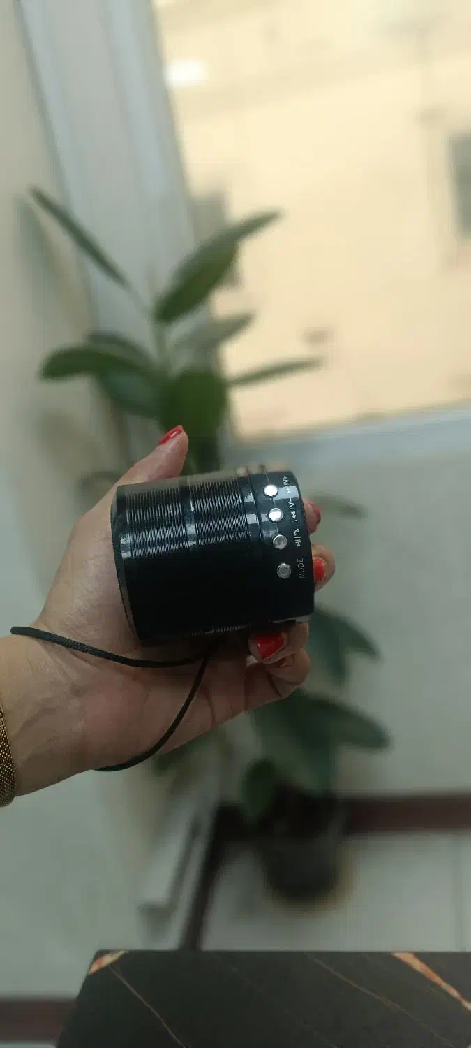 اسپیکر بلوتوثی قابل حمل با صدای استثنایی|پخشکننده همراه|تهران, فلسطین (میدان انقلاب)|دیوار