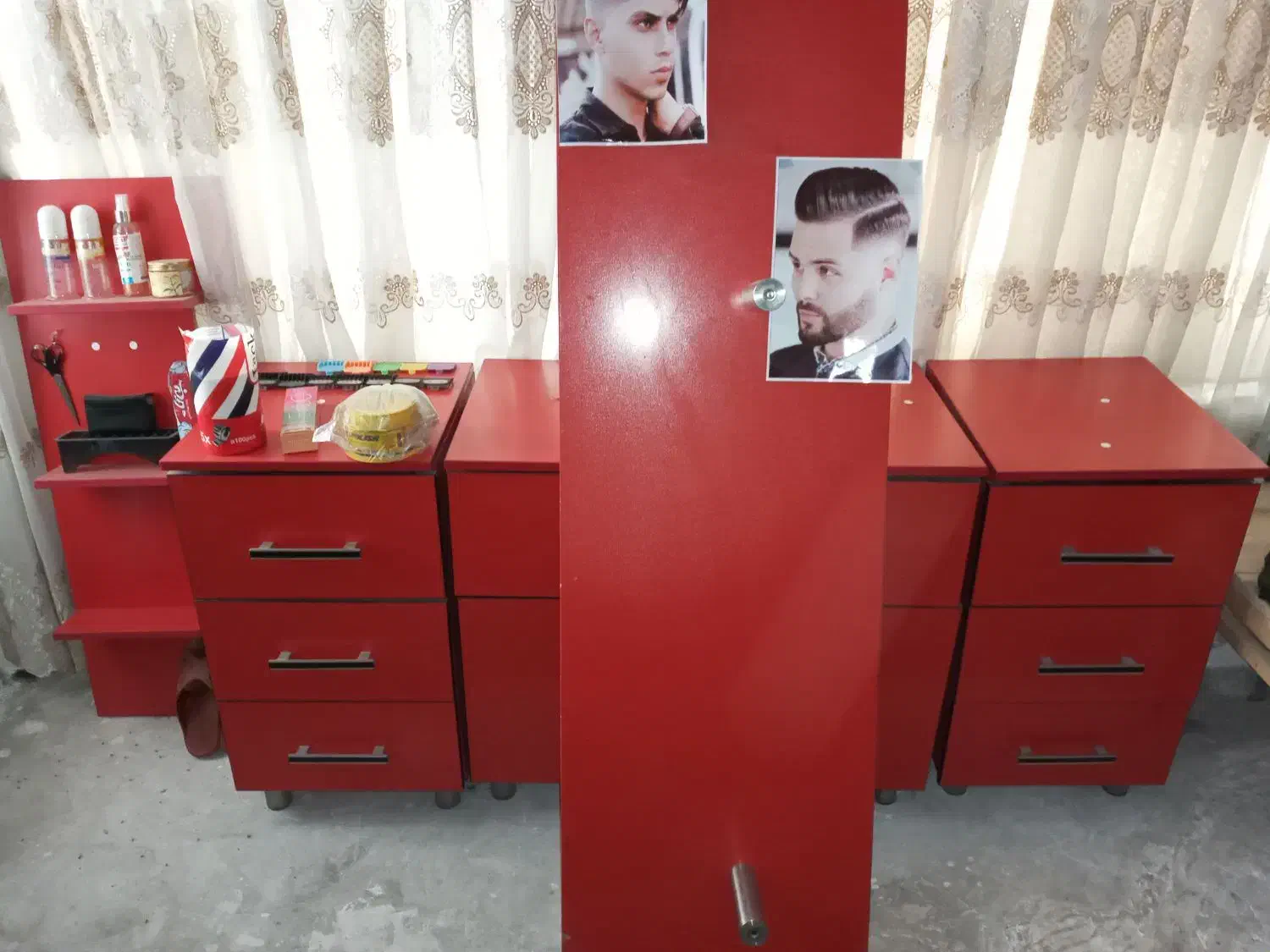 ویترین تمام ام دی اف آرایشگاهی و سالن زیبایی|آرایشگاه و سالنهای زیبایی|میانه, |دیوار